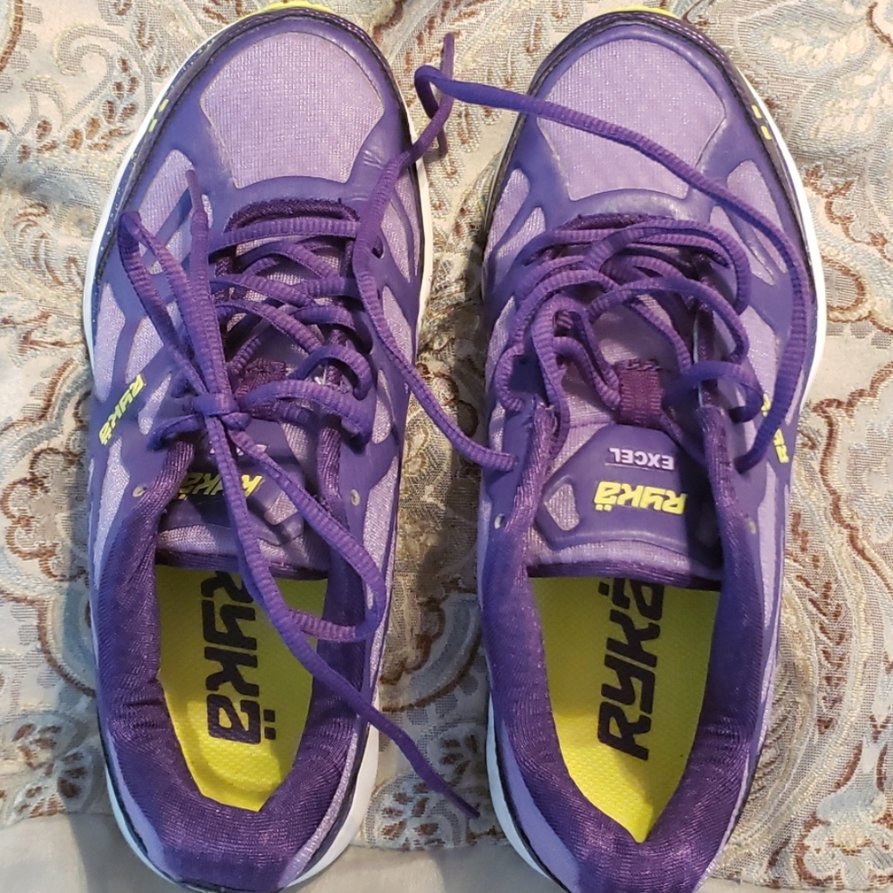 Ryka girls 5 purple sneakers